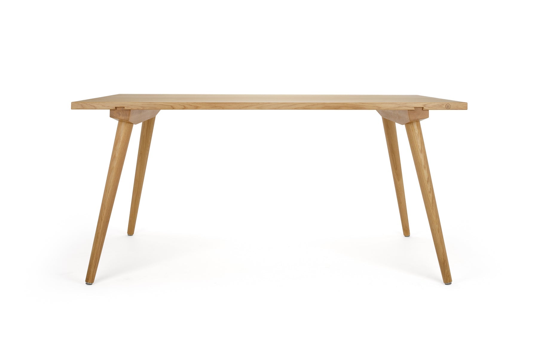 Mesa Nikklas de roble macizo, acabado miel